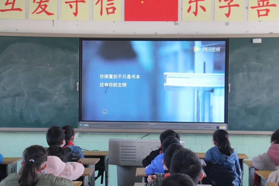 拯救可爱小怪