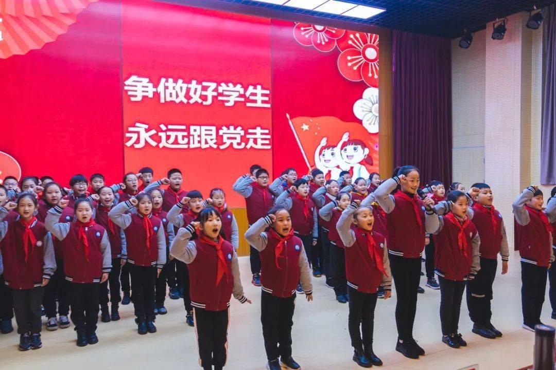 陕西男子赴南半球打工，自己不懂英语，遇到一群非洲黑娃自称老陕